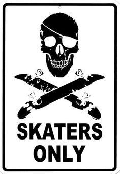 PLAQUE SKATER SKULL